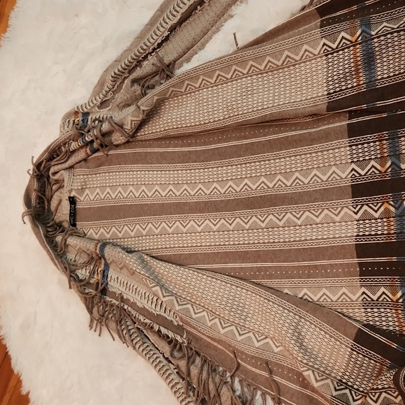 Nic +Zoe Southwest inspired tassle open front cardigan - Picture 6 of 8